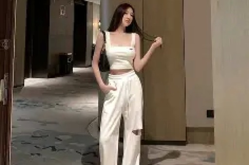 炸裂！女星被大佬做局签屈辱协议、被爆猛料的瓜